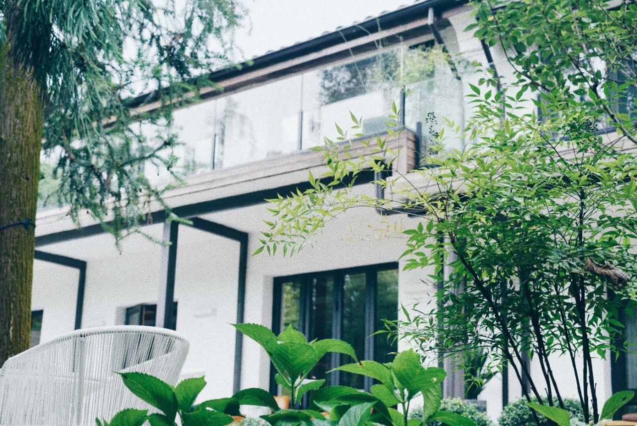 July Bamboo Hostel Deqing Exterior foto